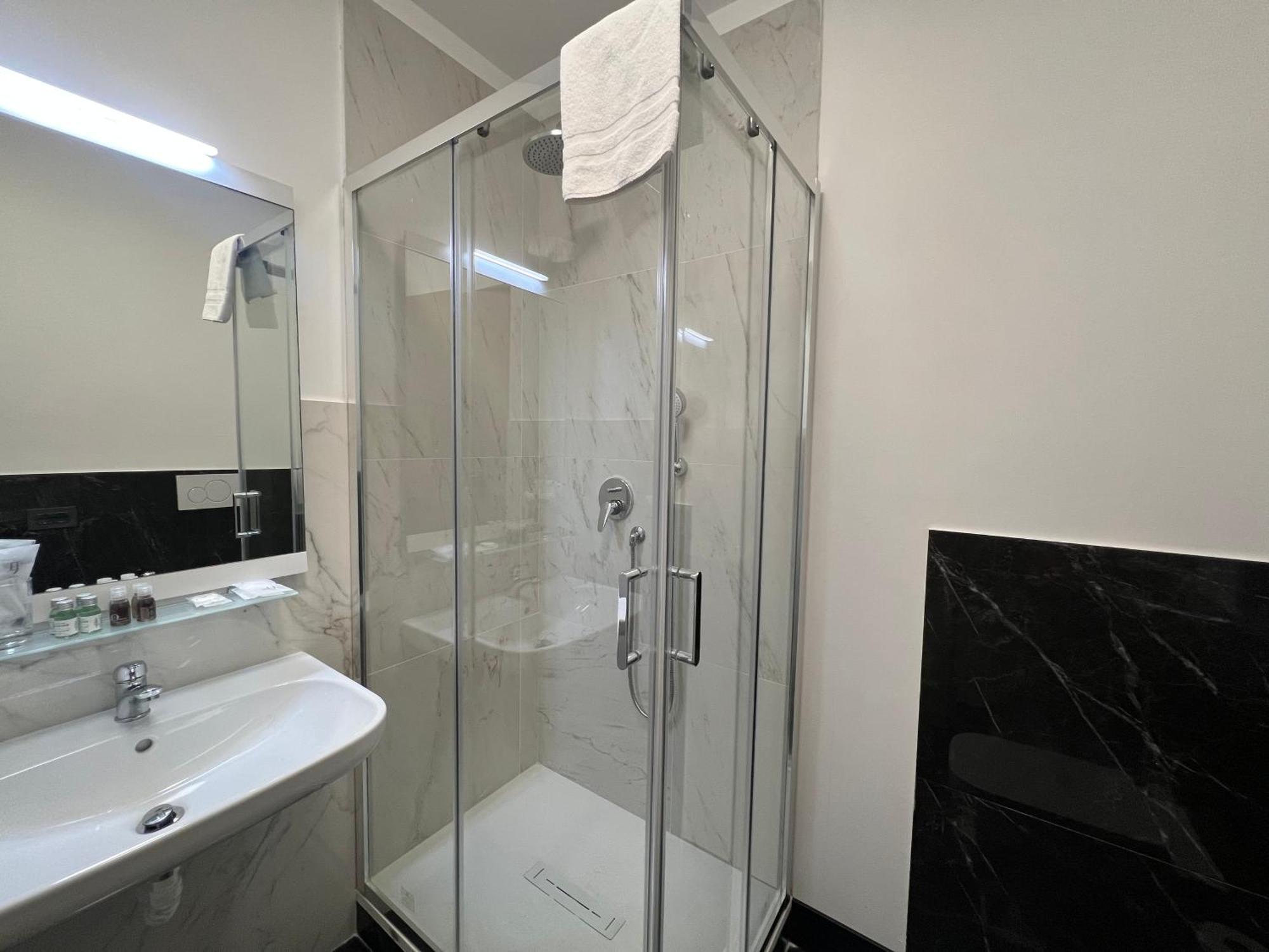 Bq House Colosseo Luxury Rooms Rom Eksteriør billede