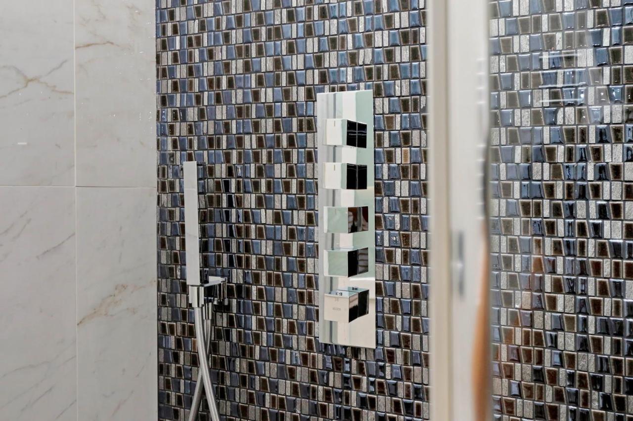 Bq House Colosseo Luxury Rooms Rom Eksteriør billede